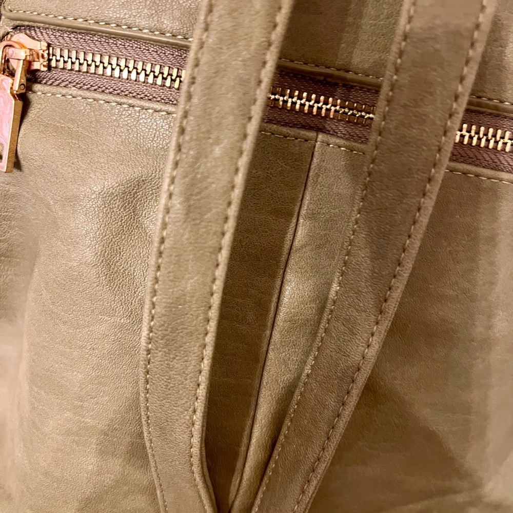 Miztique Olive Green Italian Leather Backpack - Picture 7 of 10